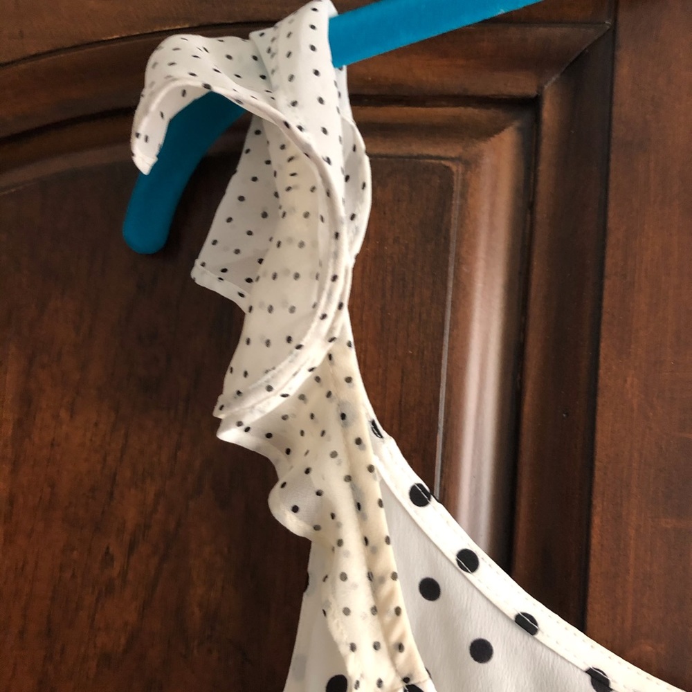 ELLE Polka Dot Ruffle Top - Picture 2 of 4